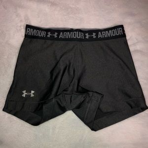 underarmour spandex shorts